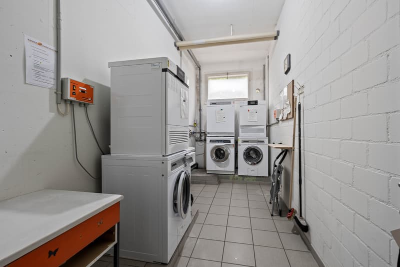 Modern, zentral und 2 Einstellhallenplätze inklusive (11)