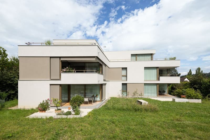 Modern mit Garten und Minergie-Zertifikat (2)