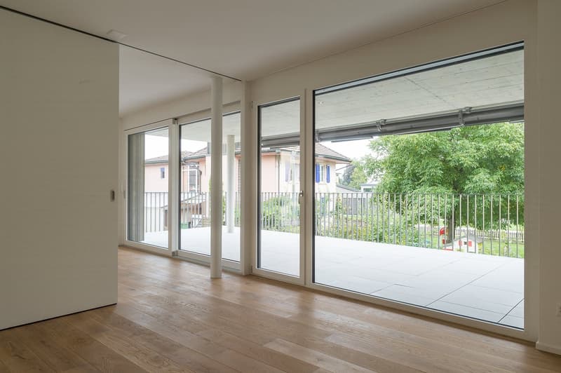 Moderne 3.5-Zimmer-Wohnung mit 69 m² gedecktem Balkon – Les Terrasses, Oftringen (4)