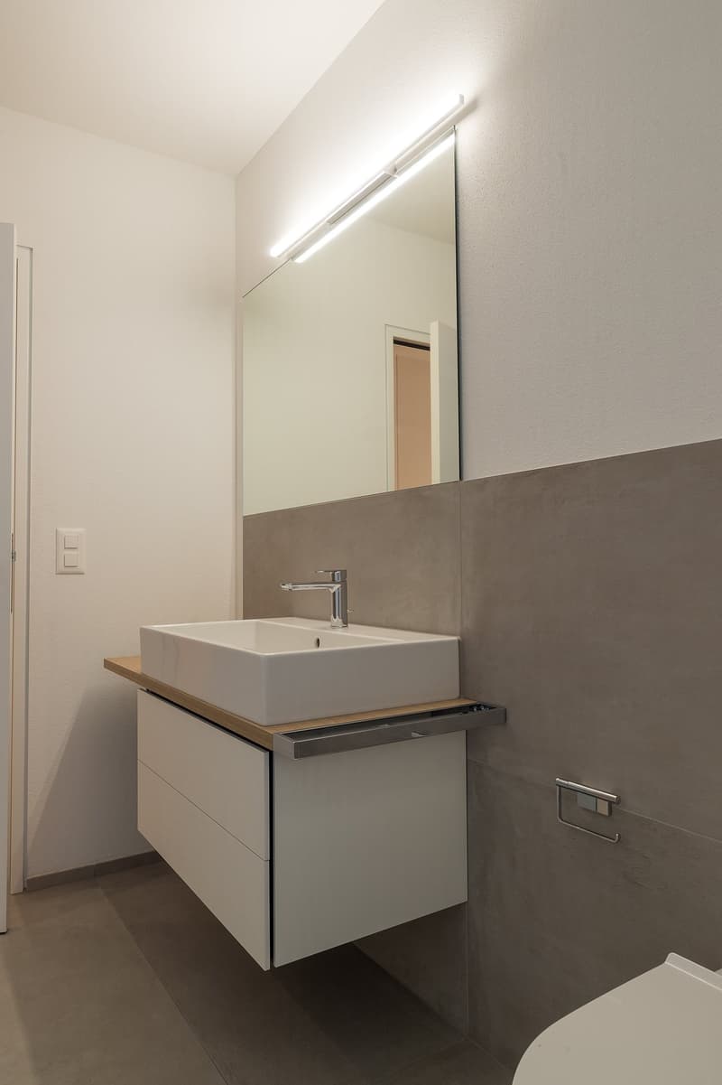 Moderne 3.5-Zimmer-Wohnung mit 69 m² gedecktem Balkon – Les Terrasses, Oftringen (10)
