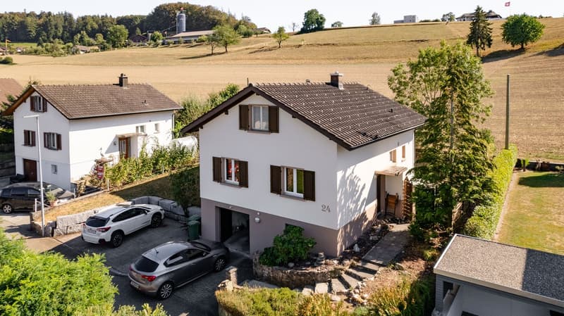 Einfamilienhaus mit Ausbaupotenzial an ruhiger Lage in Muhen (1)