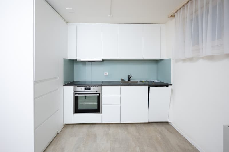Charmante Wohnung mit Balkon im Herzen von Oberentfelden (2)