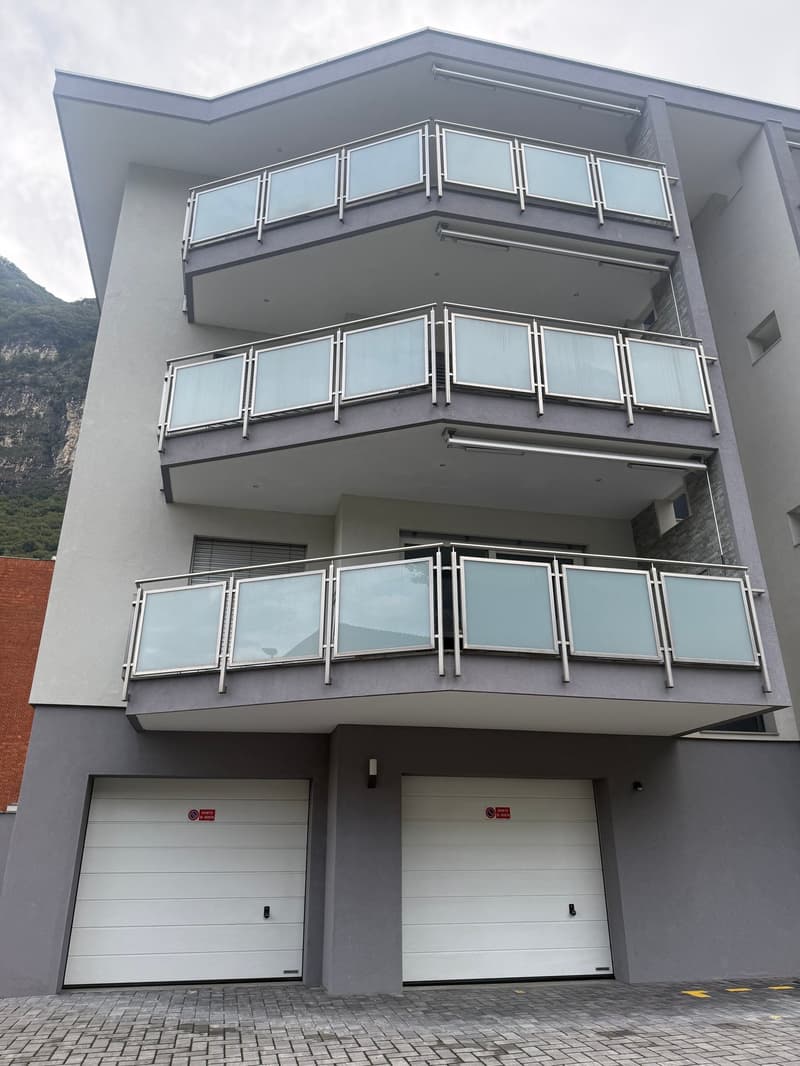 Affittasi box auto a Capolago - vicino la stazione (3)