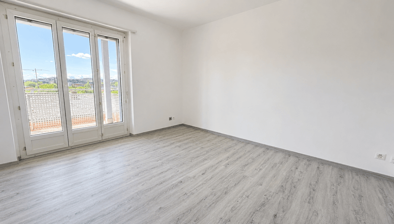 FINO A 3 MESI GRATUITI - 2.5 locali moderno a Mendrisio – posizione strategica (2)