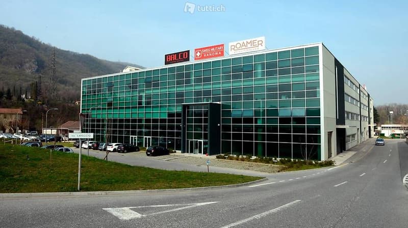 FINO A 3 MESI GRATUITI - Spazio commerciale e deposito in affitto a Mendrisio (7)