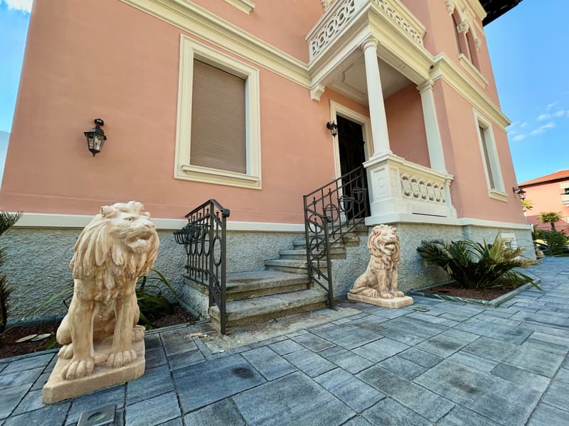 Cercasi subentrante – 4.5 locali con giardino privato (11)
