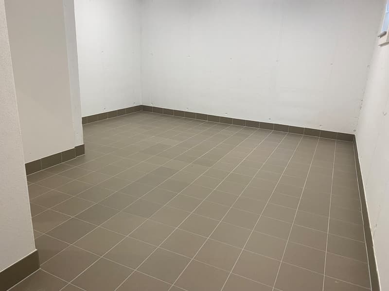 Deposito 25 mq in affitto a Mendrisio – ZONA CENTRALE (1)