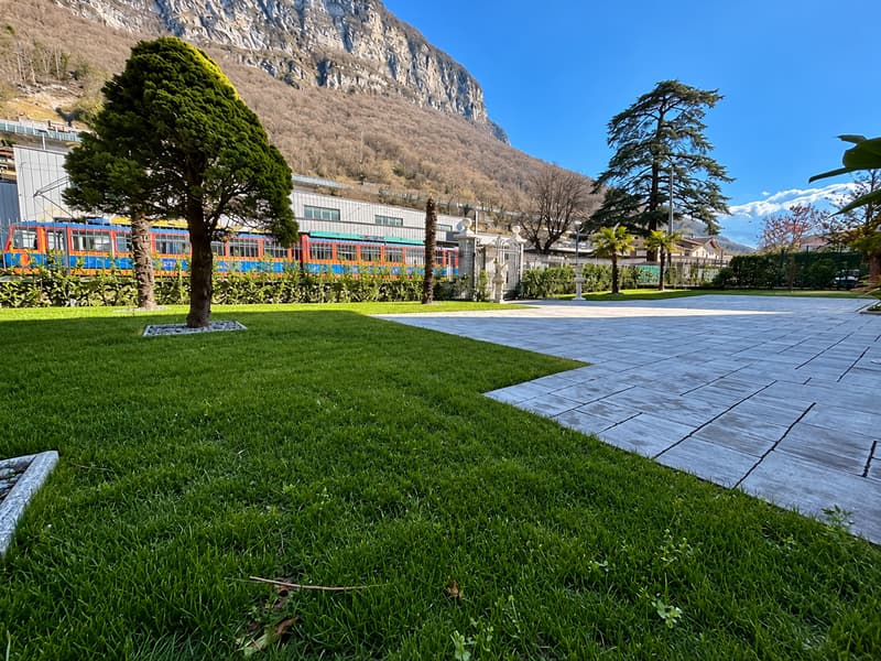 4.5 locali alto standing con giardino privato a Capolago (4)