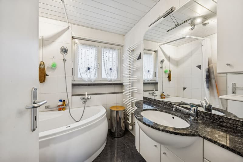 4-room apartment in a family-friendly neighborhood (10)