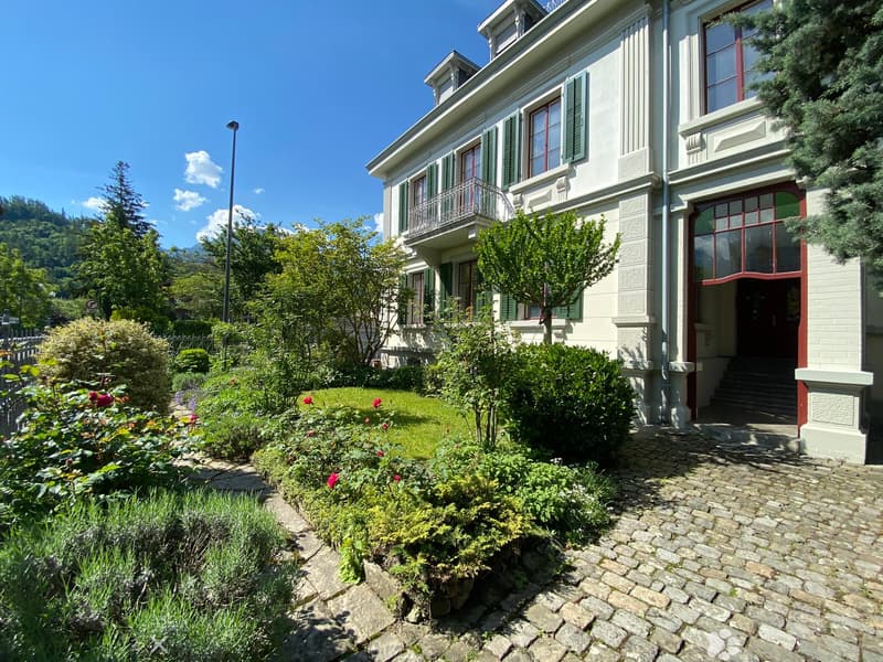 Exklusives Einfamilienhaus - Stilvolle Denkmal-Villa im Herzen von Interlaken! (2)