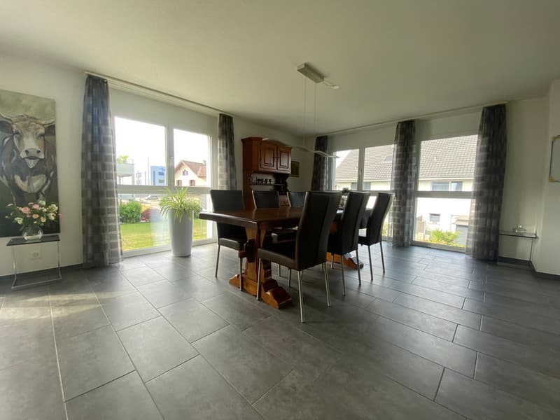 Helle 4.5-Zimmer-Wohnung mit Balkon und schöner Aussicht in Wangen an der Aare (13)