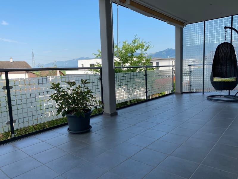 Helle 4.5-Zimmer-Wohnung mit Balkon und schöner Aussicht in Wangen an der Aare (2)