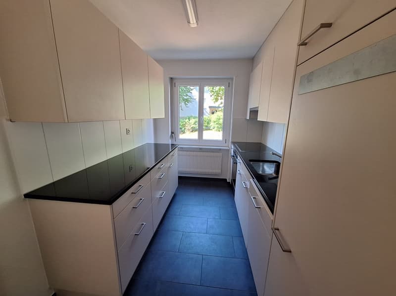Helle 3.5-Zimmer-Wohnung mit Balkon – Ihr neues Zuhause in Jegenstorf (3)