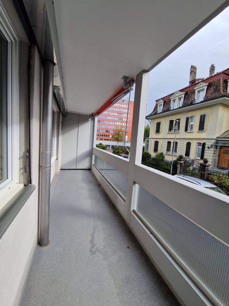 Modernes Studio mit Balkon an der Holligenstrasse 74 in Bern (10)