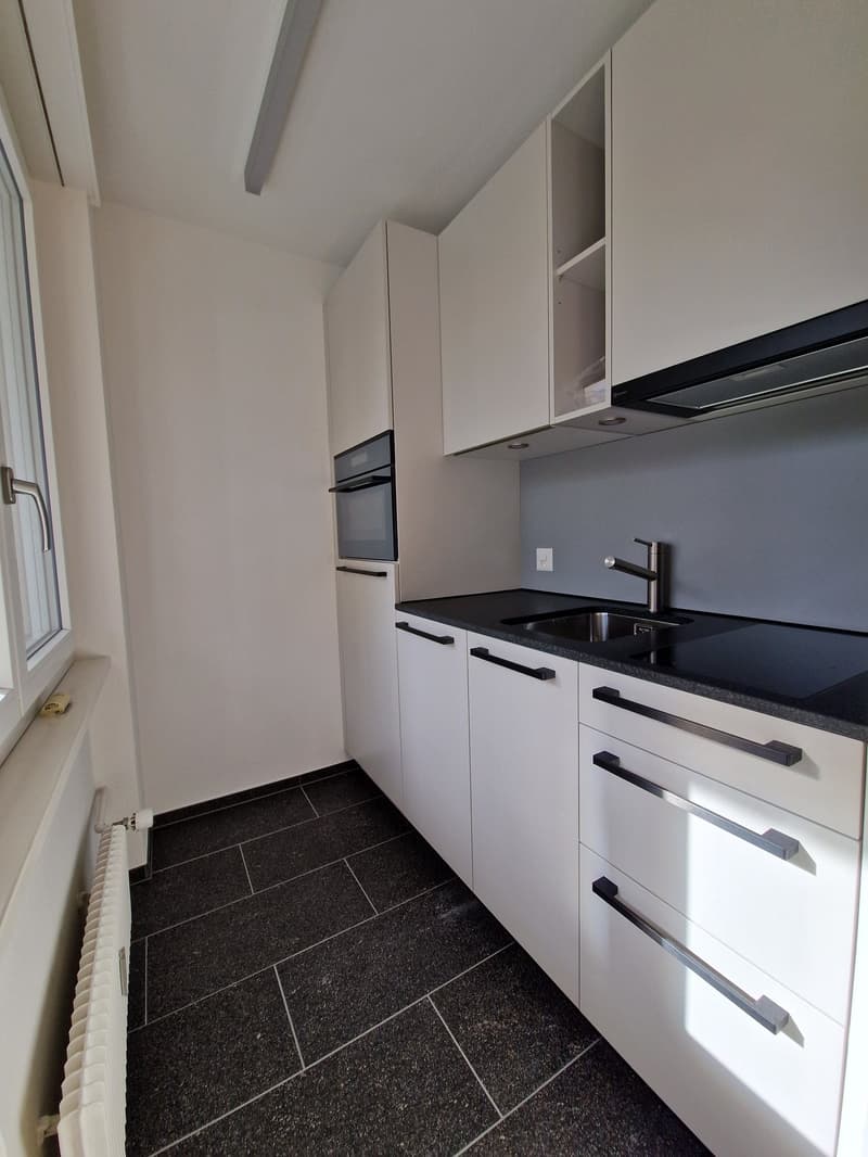 Modernes Studio mit Balkon an der Holligenstrasse 74 in Bern (2)