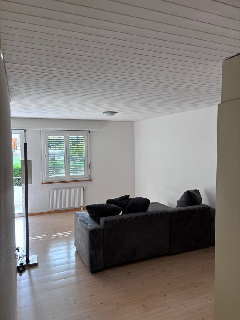 Gemütliche 2.5-Zimmer-Wohnung mit Balkon in Luterbach (7)