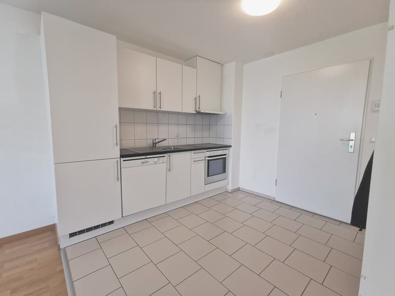 Modernes Studio mit Loggia in Biel – ab Oktober 2026 verfügbar (4)