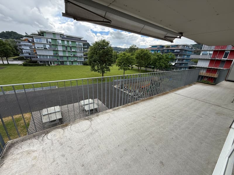 Helle 5-Zimmer-Wohnung mit grossem Balkon in Winterthur-Wülflingen (12)