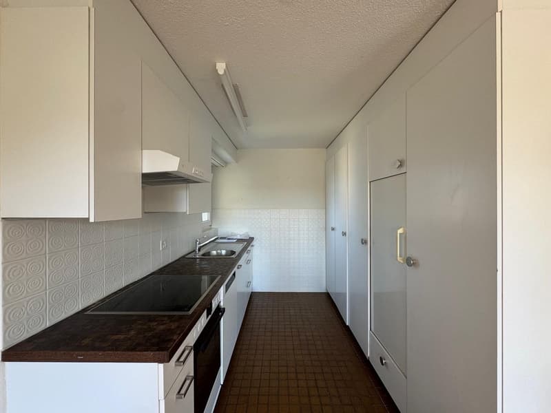 Helle 3.5-Zimmer-Wohnung mit Balkon in Wängi (3)