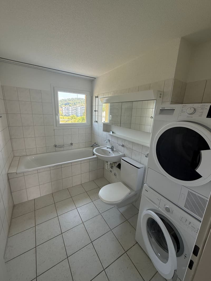 Badezimmer mit Waschturm