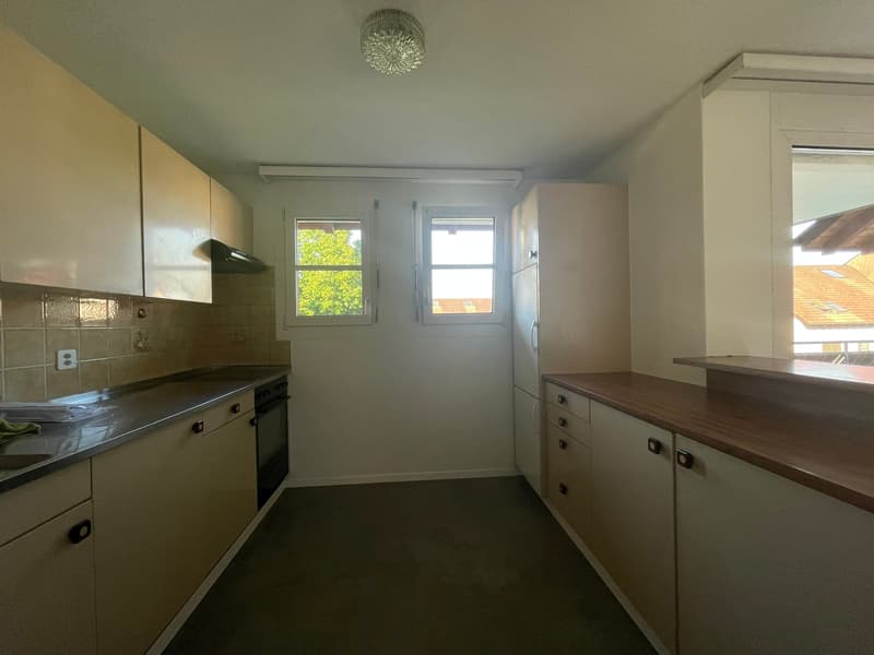 Geräumige 5.5-Zimmer-Wohnung mit Gartensitzplatz in Hombrechtikon (5)