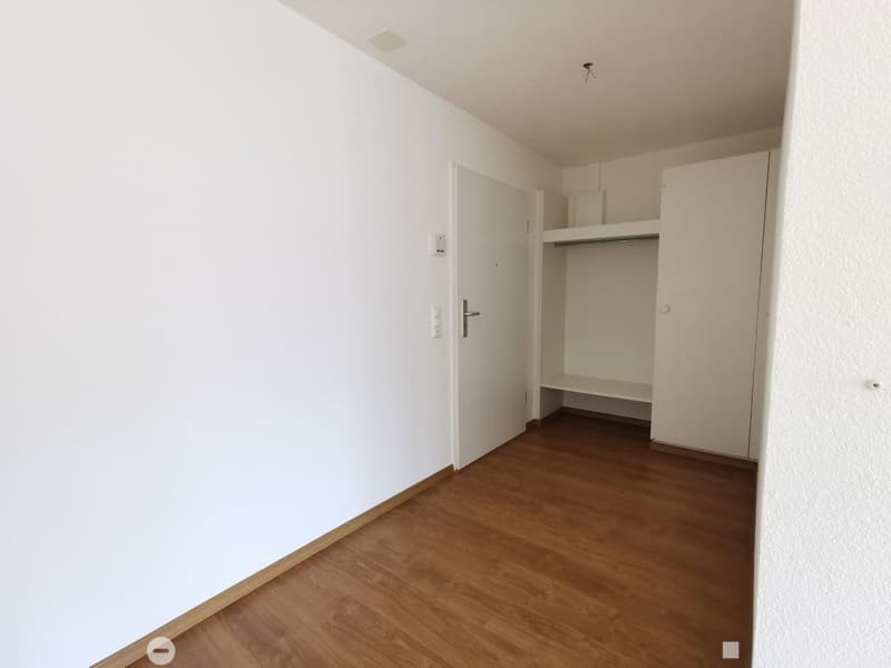 Helle 2.5-Zimmer-Wohnung in Biel – Modern und zentral gelegen (7)