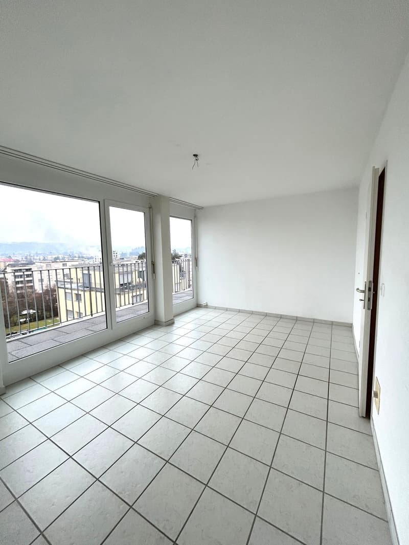 3.5-Zimmer-Atticka Wohnung mit wunderschönem Blick auf Wetzikon (8)
