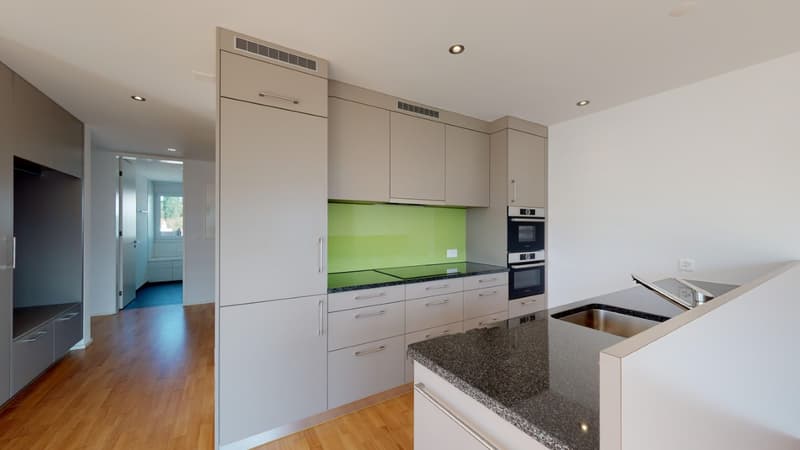 Charmante 3.5-Zimmer-Dachwohnung in Menziken – modern, ruhig und sonnig (5)