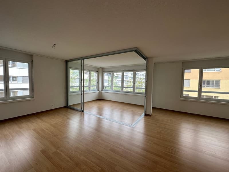 Charmante 2-Zimmer-Wohnung an zentraler Lage in Olten (2)