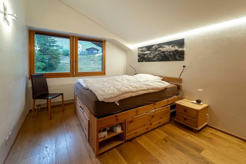 Appartement de standing rénové avec des matériaux de qualités (7)