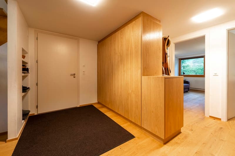 Appartement de standing rénové avec des matériaux de qualités (6)