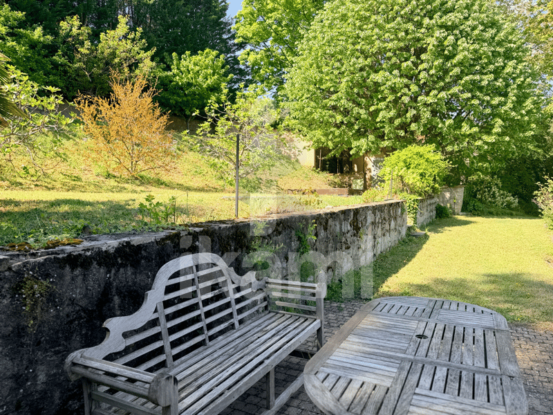 Propriété de caractère - T10 - 1 700m² de parc (13)