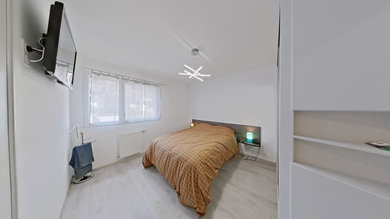 T3 récent avec terrasse vue Mont-Blanc   Standing et parkings ! (6)