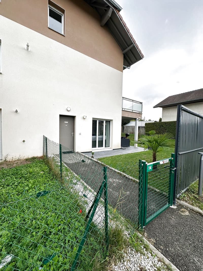 Appartement T2 avec jardin de 103 m2 - Cranves Sales (12)