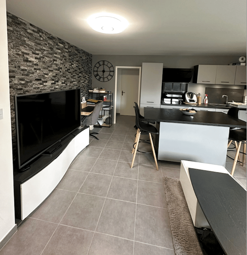 Appartement T2 avec jardin de 103 m2 - Cranves Sales (11)