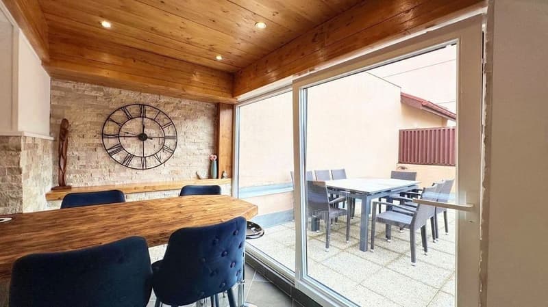 Superbe T4 rénové de 97 m2 avec grande terrasse (8)