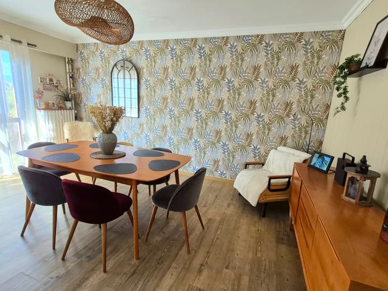 Superbe T4 rénové avec charme, balcon et double garage Idéal frontaliers (12)