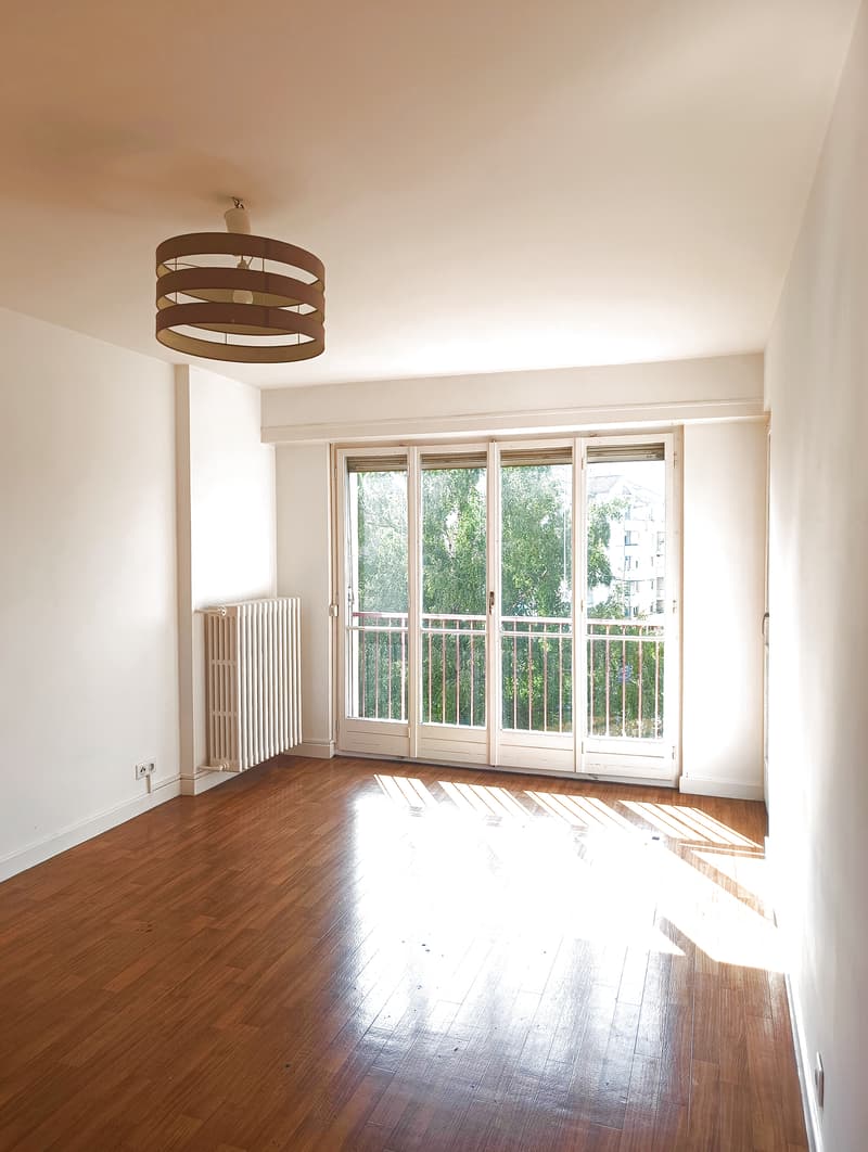Moëllesulaz Appartement T2 rénové 50 m² avec balcons et parking (1)