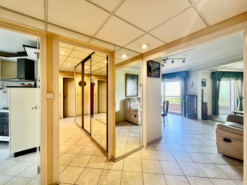 Grand T3 traversant de 79,39 m2 (loi Carrez) avec vue ! (10)