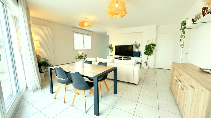 Attique T4 d'exception Vue panoramique montagnes 92 m² terrasse de 80 m² (9)