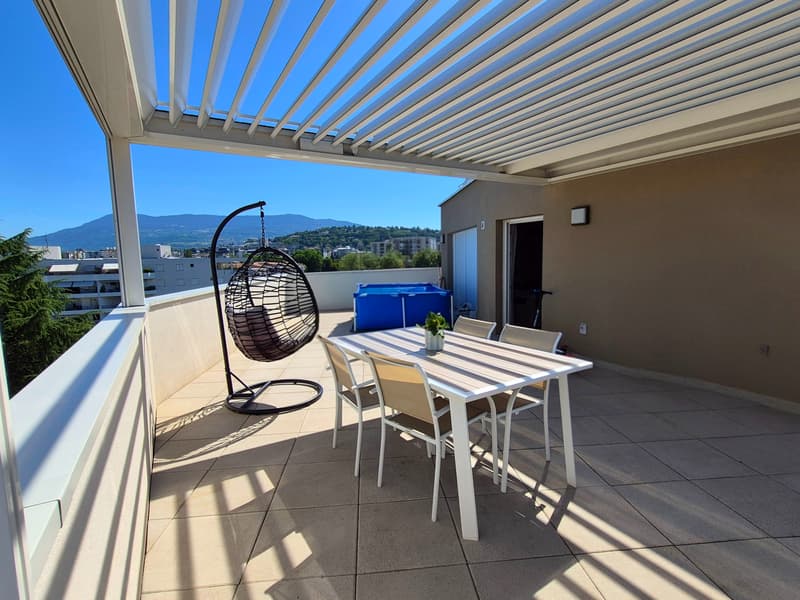 Attique T4 d'exception Vue panoramique montagnes 92 m² terrasse de 80 m² (10)
