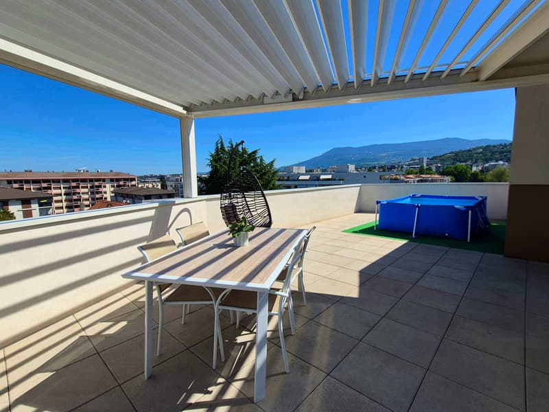 Attique T4 d'exception Vue panoramique montagnes 92 m² terrasse de 80 m² (1)