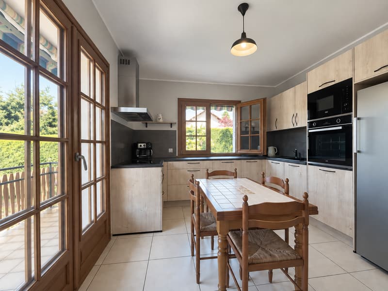 Maison individuelle - 4 chambres - jardin piscinable (10)