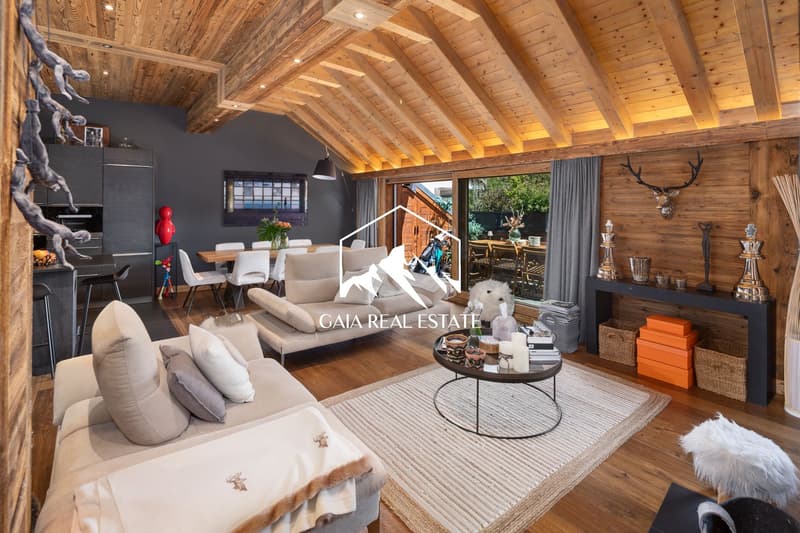 Stunning 4.5-Room Attic Apartment with Panoramic Views in Crans-Montana (1)