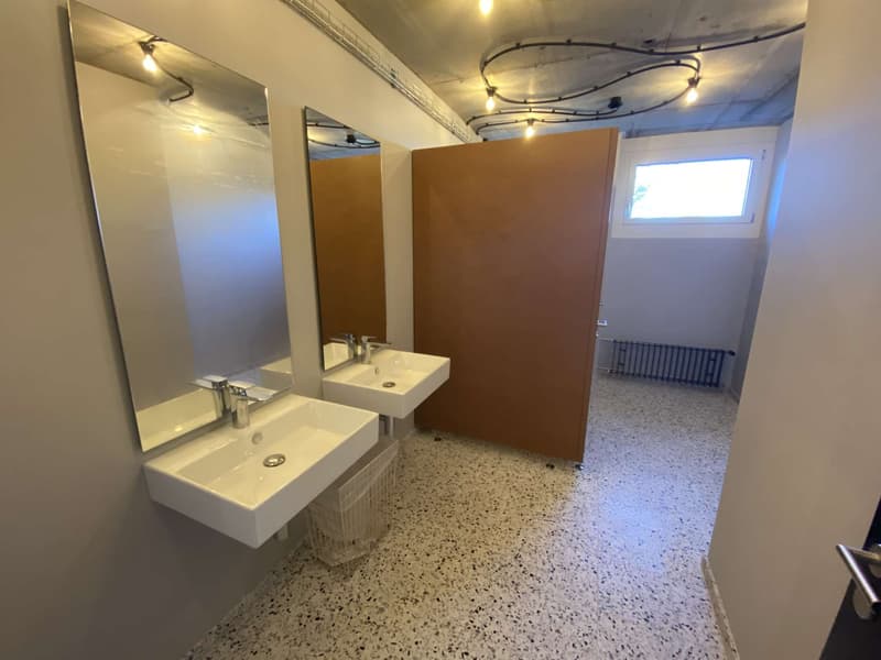 Toiletten-Anlage zur Mitbenutzung