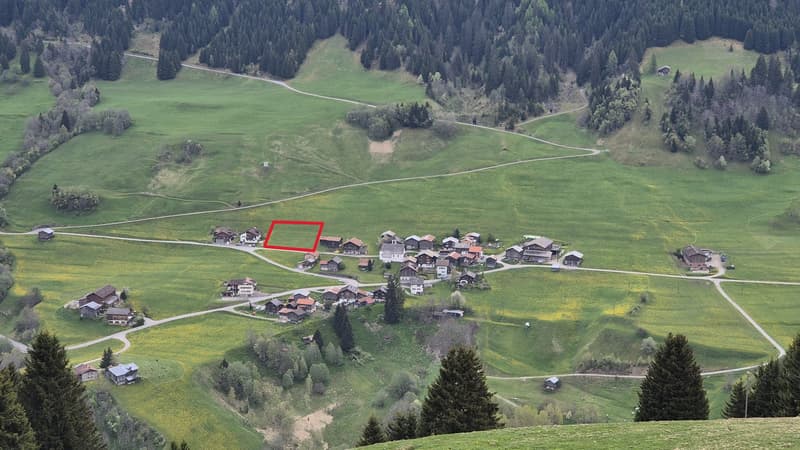 Terreno edificabile in una posizione tranquilla con una vista magnifica a Surin/Lumbrein, Val Lumnezia (4)