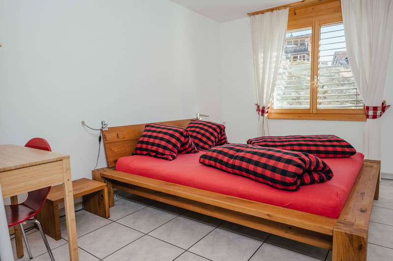 Moderne 3.5-Zimmer-Wohnung mit unverbaubarer Aussicht und sonnigem Sitzplatz (14)