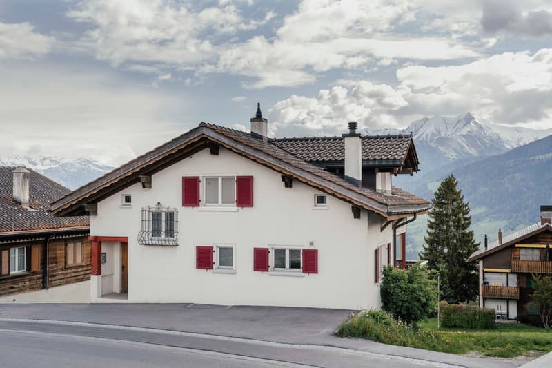 Charmantes Einfamilienhaus in Lumbrein mit wunderschöner Aus- und Bergsicht (5)