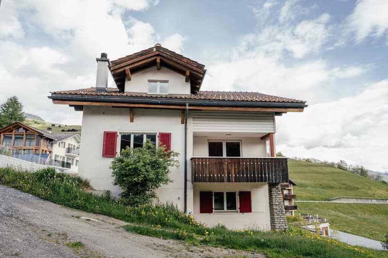 Charmantes Einfamilienhaus in Lumbrein mit wunderschöner Aus- und Bergsicht (4)