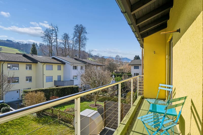 Casa a schiera curata con giardino a Wilen bei Wollerau (22)